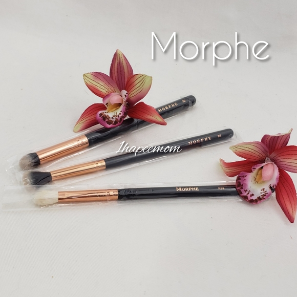 Morphe R35 Deluxe Blender Eyeshadow Brush - Picture 7 of 7